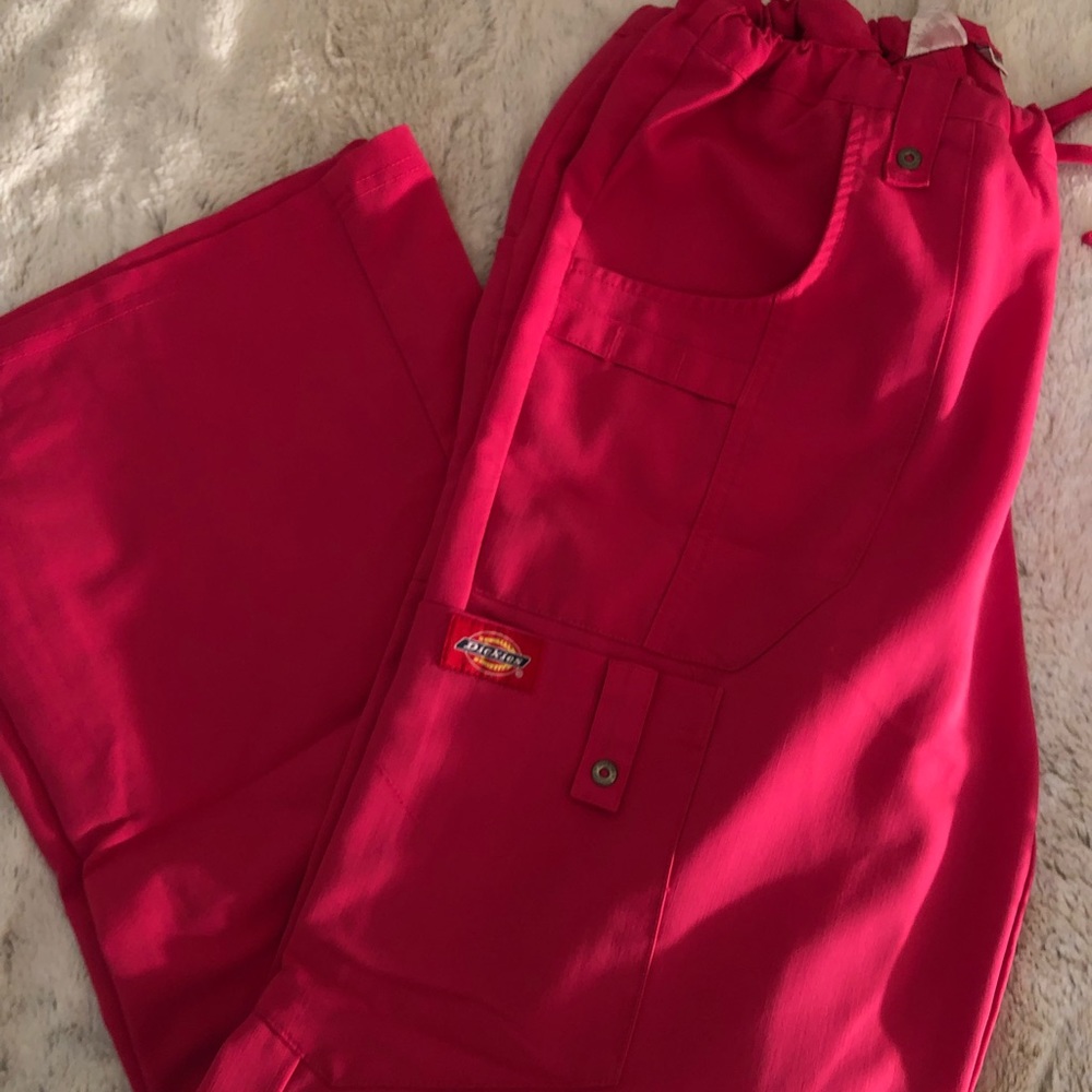 Scrub pants